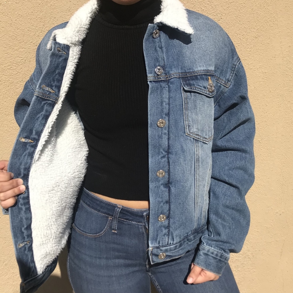 Blue denim oversize jacket - Picture 3 of 3
